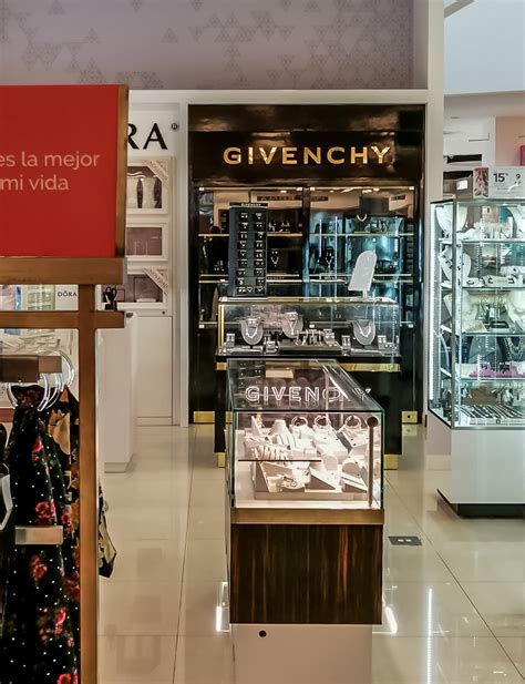 givenchy guadalajara.